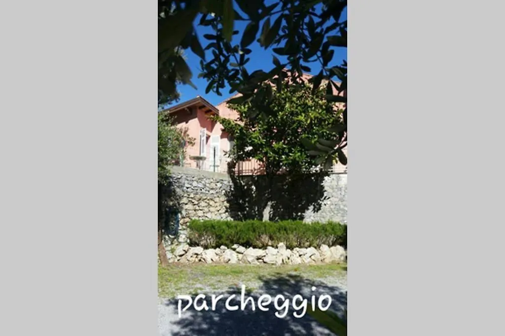 Casa Melograno Villa Finale Ligure 0*,